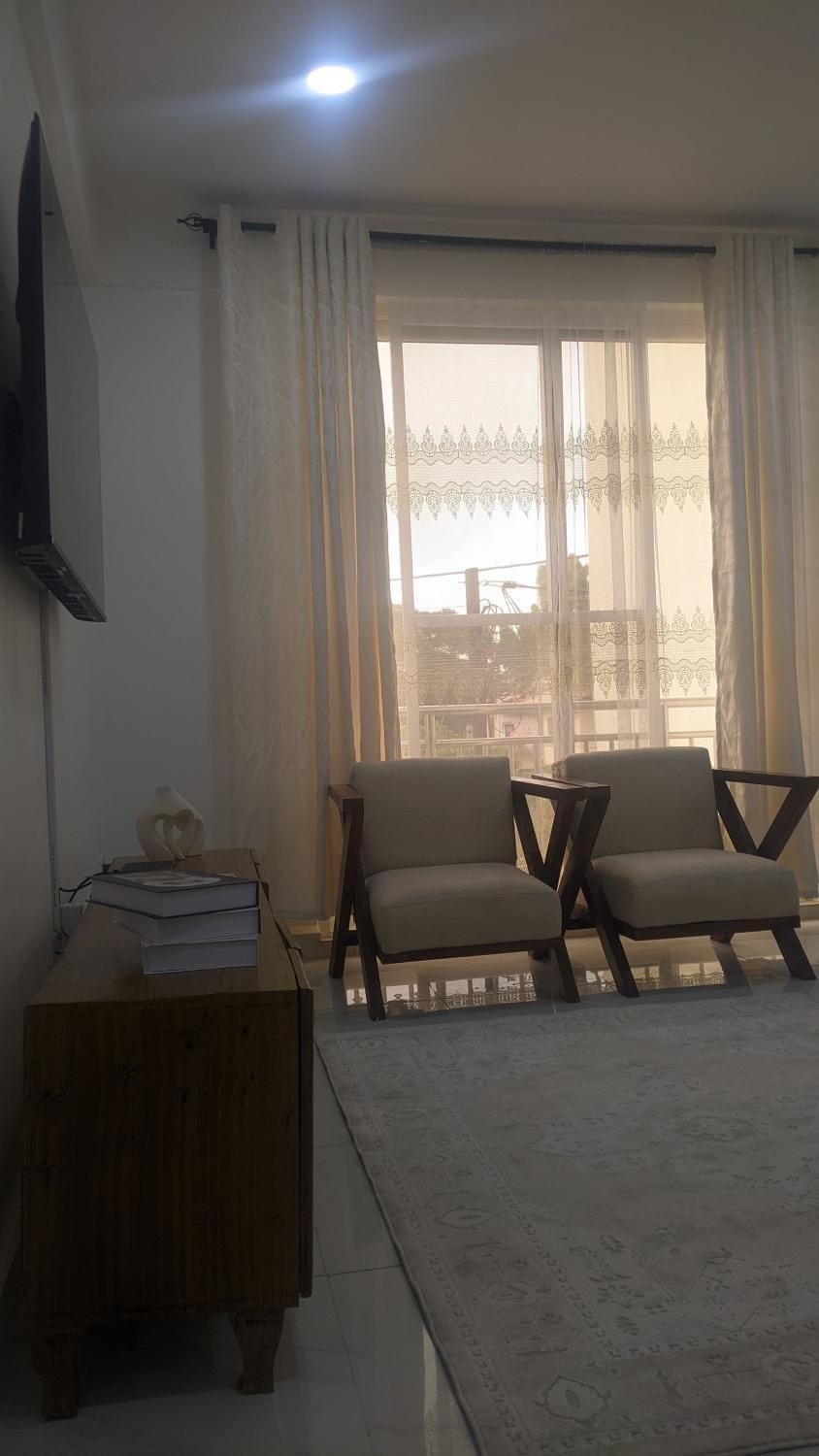Communal lounge/ TV room, TV and multimedia, Living room