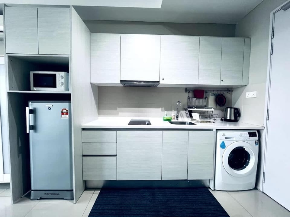 Aurora Homes at i-City - WiFi TV Box and 1 Carpark House in Selangor, Malaysia