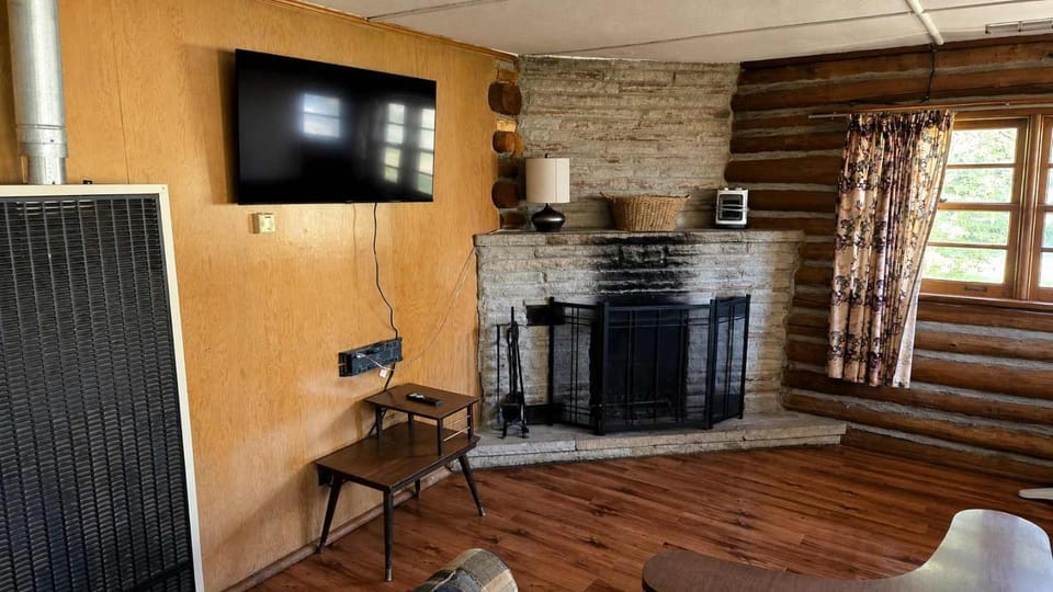 Balsam Lake - 2-Bedroom Cabin in Kawartha #11 Cabin in Kawartha Lakes