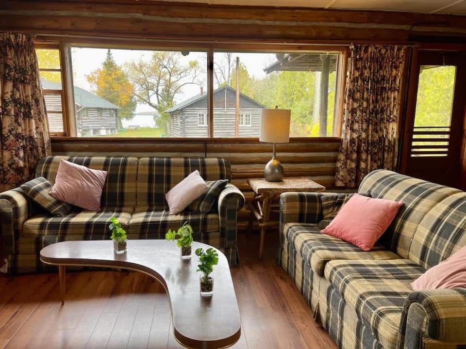 Balsam Lake - 2-Bedroom Cabin in Kawartha #11 Cabin in Kawartha Lakes