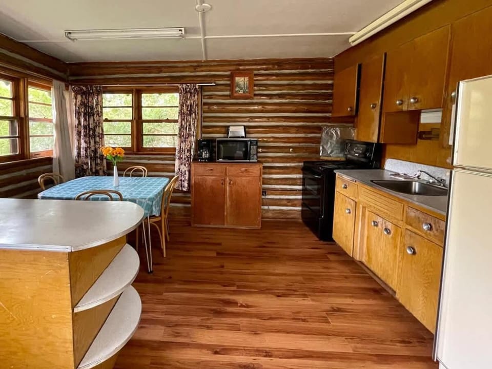 Balsam Lake - 2-Bedroom Cabin in Kawartha #11 Cabin in Kawartha Lakes