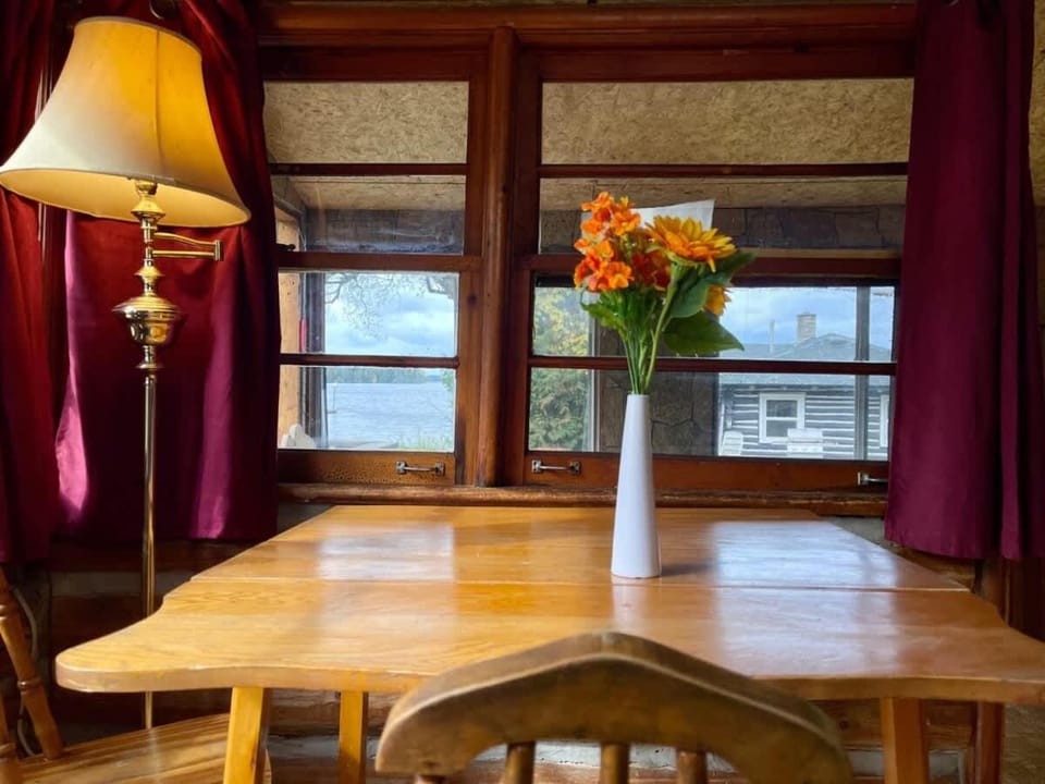 1-Bedroom Balsam Lake Cottage #9 House in Kawartha Lakes