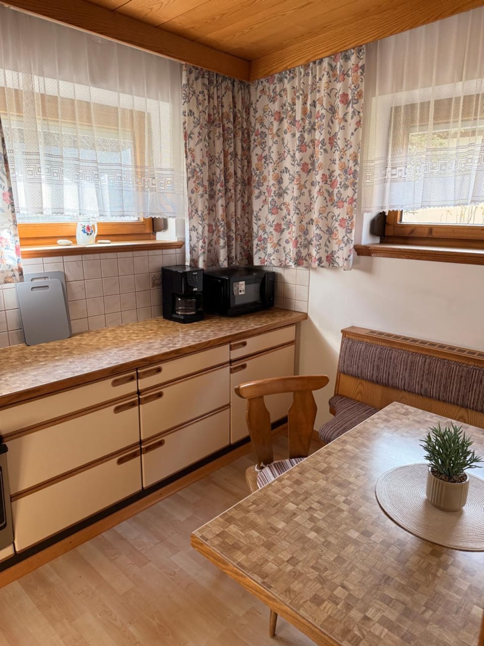 Gästehaus Dorfschmiede Apartment hotel in Tyrol