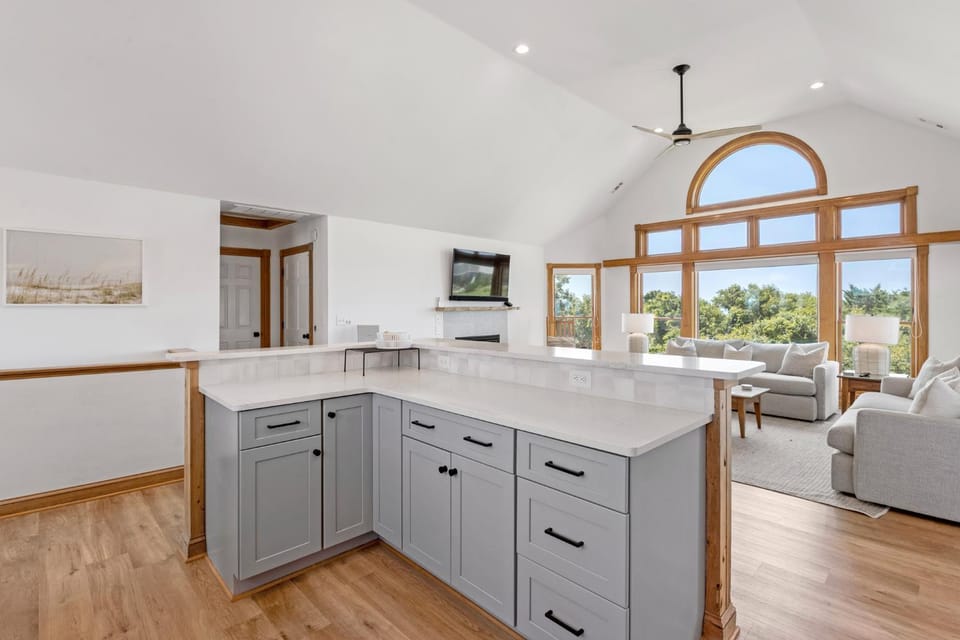 Sound Decision by Village Realty House in Roanoke Island