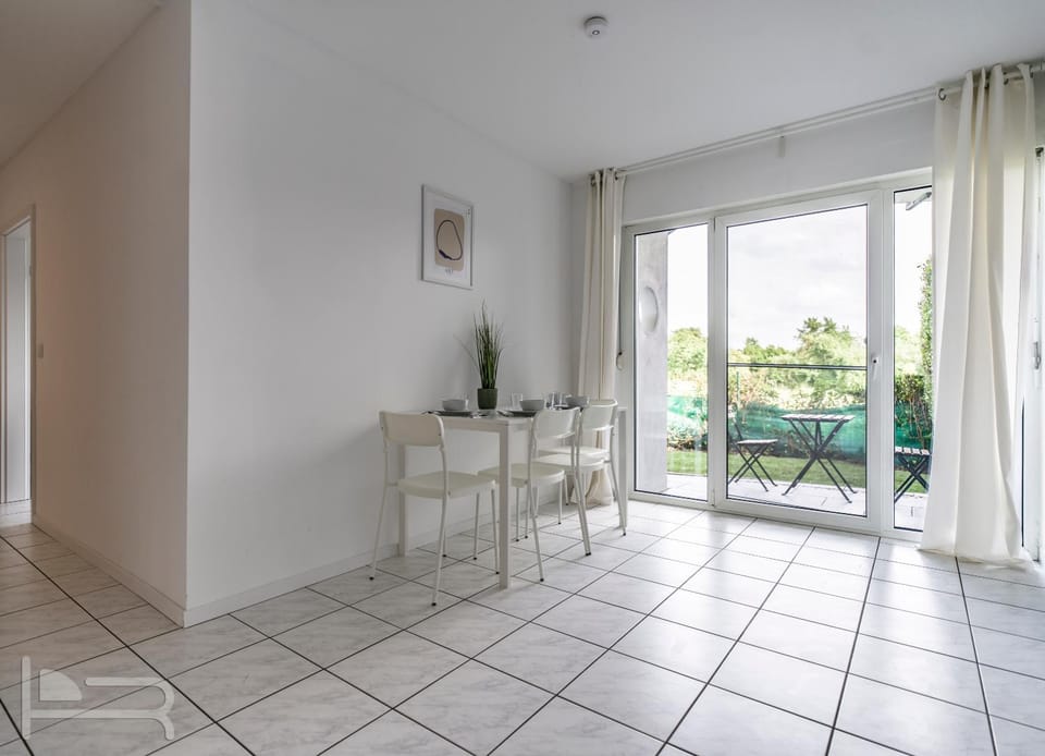 Balcony/Terrace, Seating area, Dining area