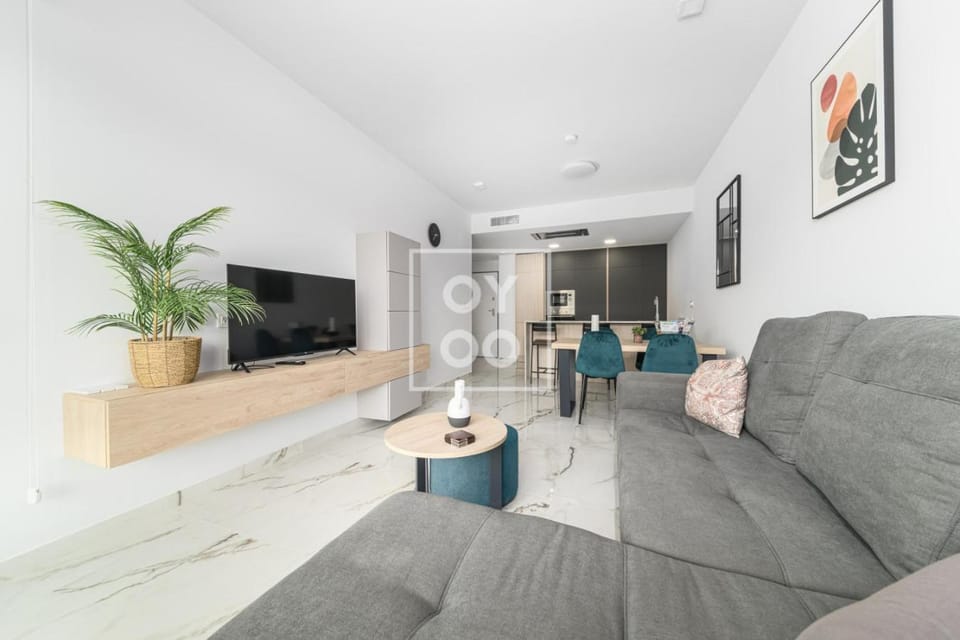 TV and multimedia, Seating area, Evening entertainment