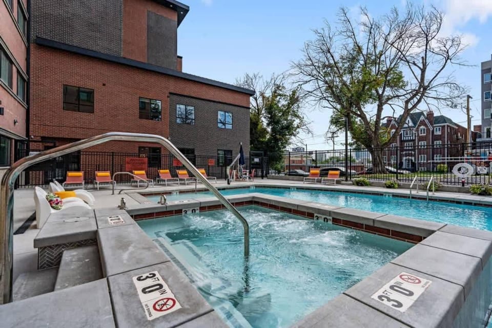 Unique 2BR SLC Short Walk to Temple, Shops, Food Apartment in Salt Lake City