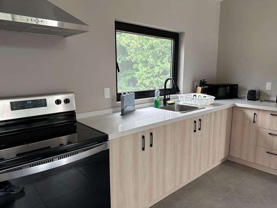 3-bedroom Villa in Lakefield #11 House in Douro-Dummer