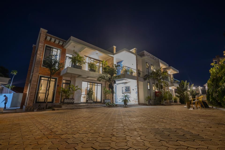 Property building, Night