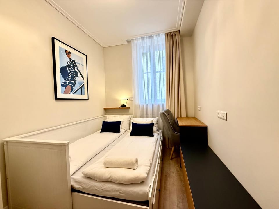 President Bestern Apartment in Hungary