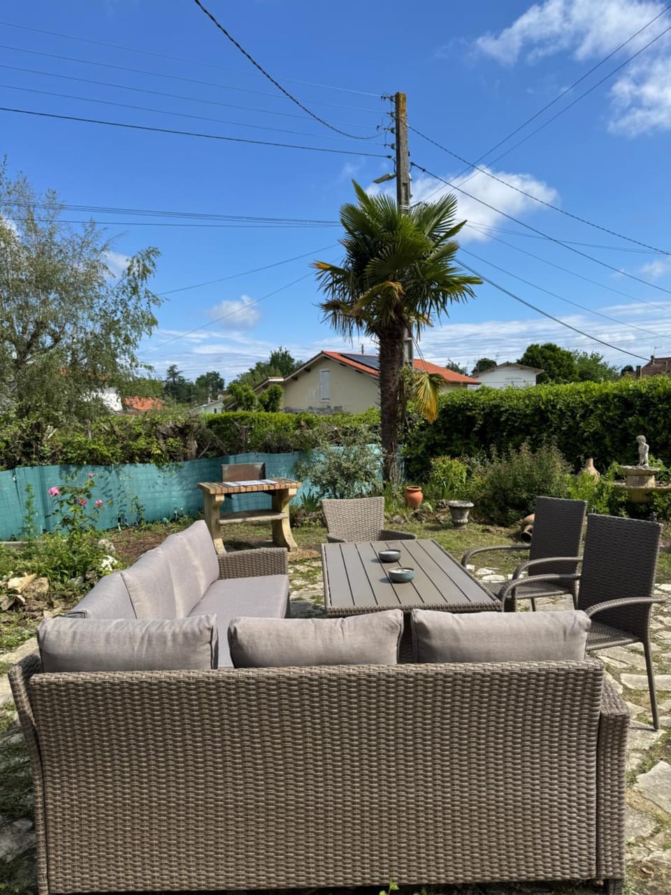 Patio, Natural landscape, BBQ facilities, Garden, Garden view