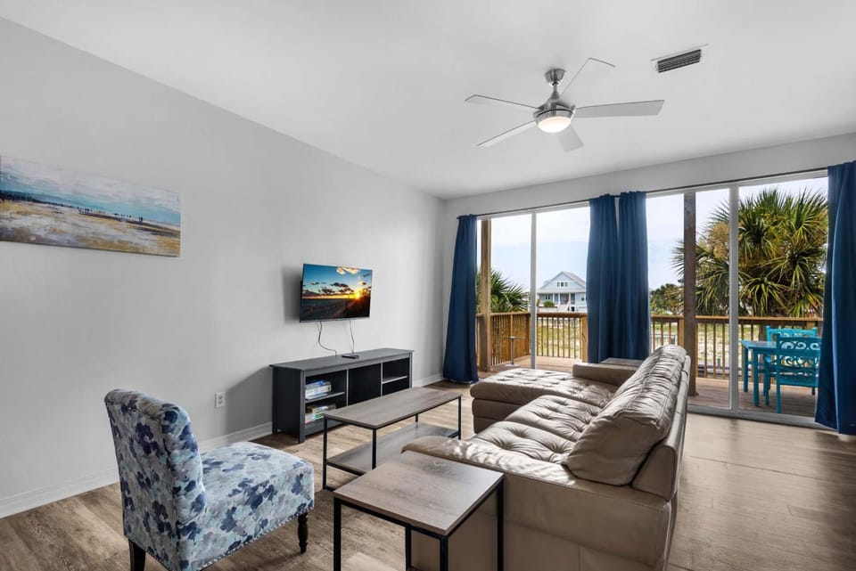 Coastal Cottage House in Pensacola Beach