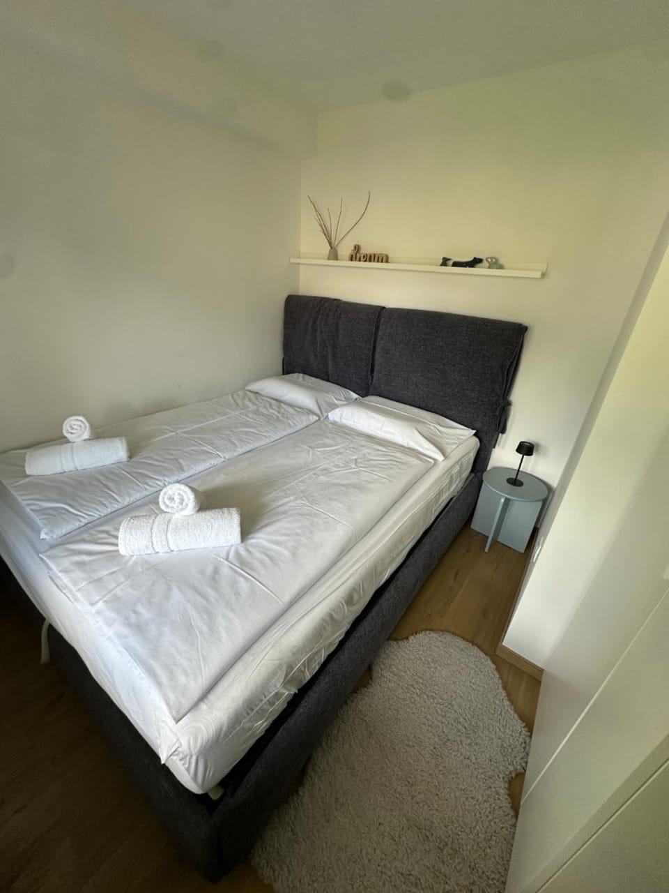 Bed, Garden, Bedroom, wardrobe