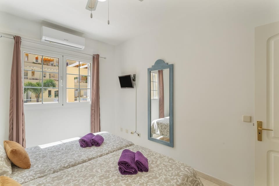 Property building, Living room, Bedroom