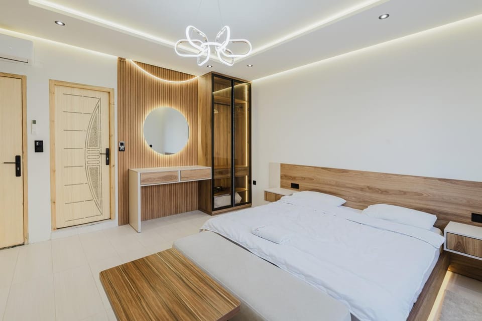 Bed, Photo of the whole room, Bedroom, wardrobe