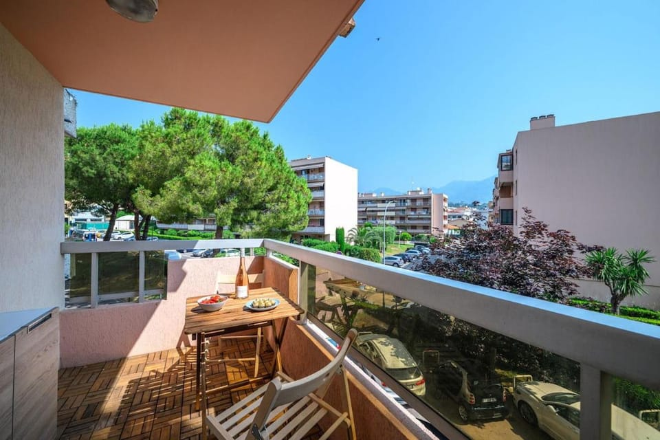LES JARDINS DU CAP - Bord de Mer - Piscine - Clim House in Roquebrune-Cap-Martin