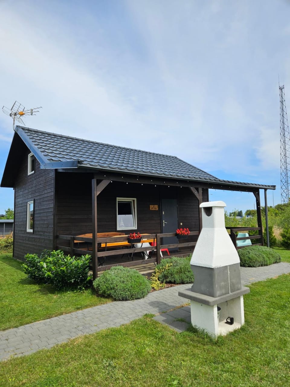 Property building, BBQ facilities, Garden