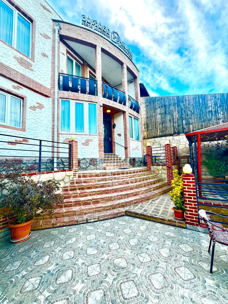 Property building, Spring, Day, View (from property/room), Balcony/Terrace