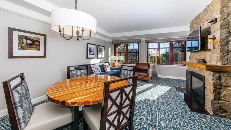 Marriott Timber Lodge 1BR Apartment with Resort Access House in Stateline