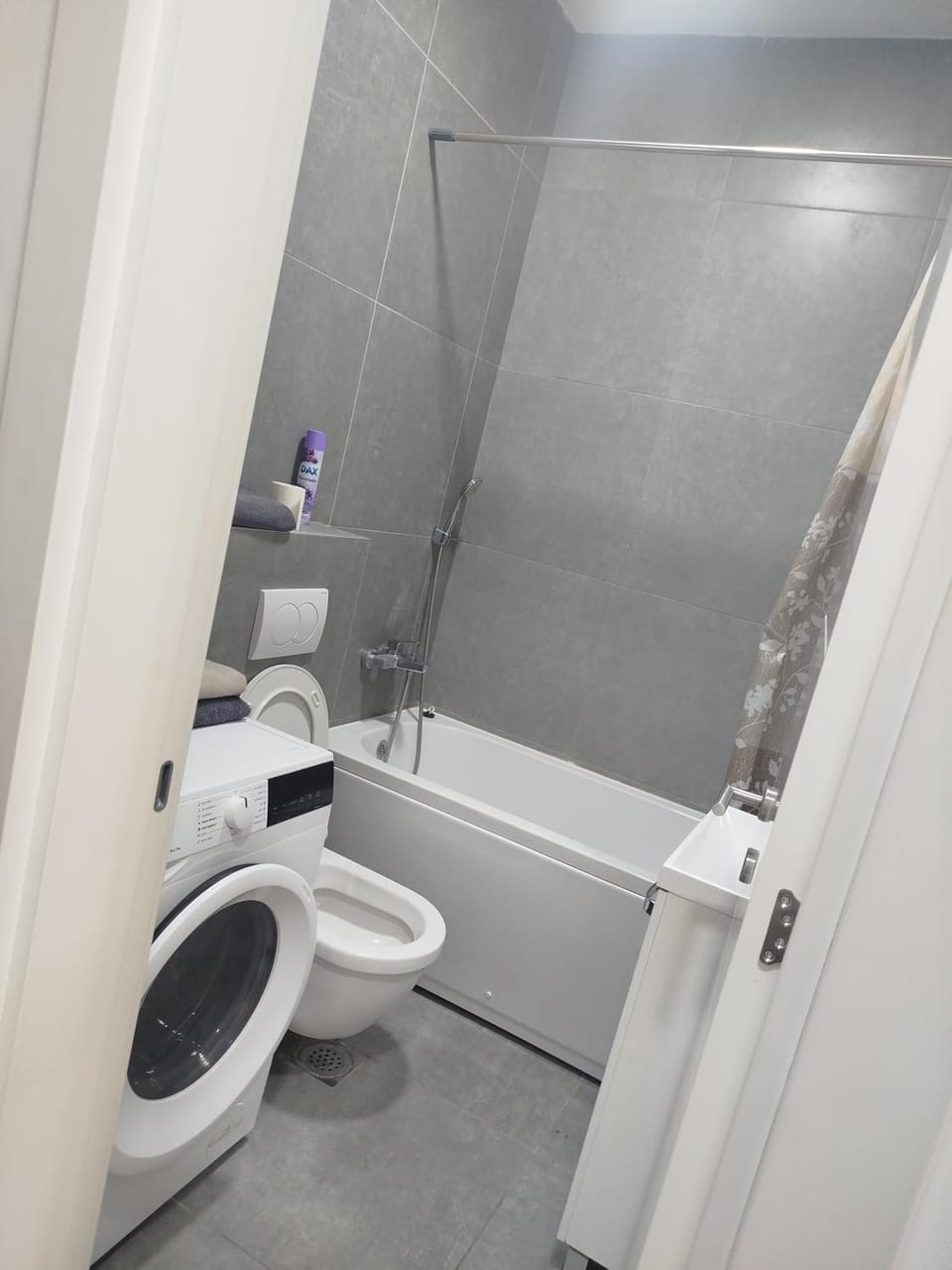 Bathroom, washing machine, dryer