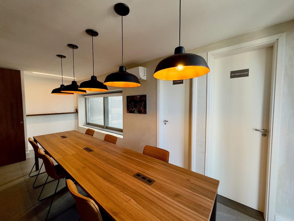Meeting/conference room