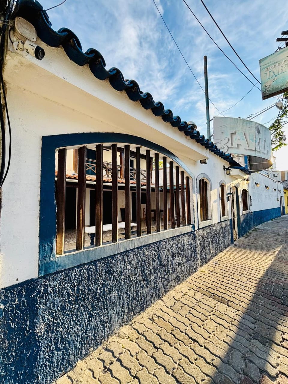 Property building, Day