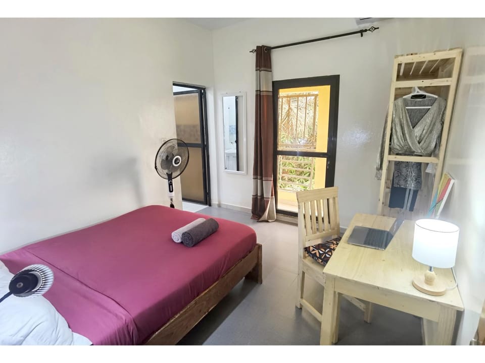 La MAISON BLANCHE - D - CENTRAL - CALME - WIFI - White Butterfly Hotels Bed and Breakfast in Dakar
