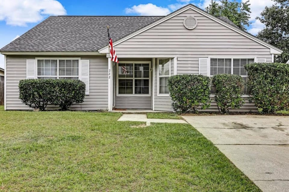 Property building, Day