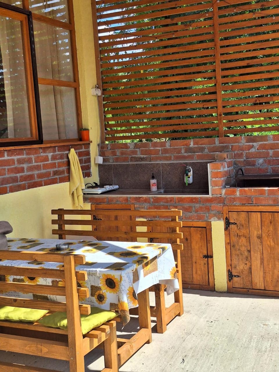 Balcony/Terrace, Balcony/Terrace