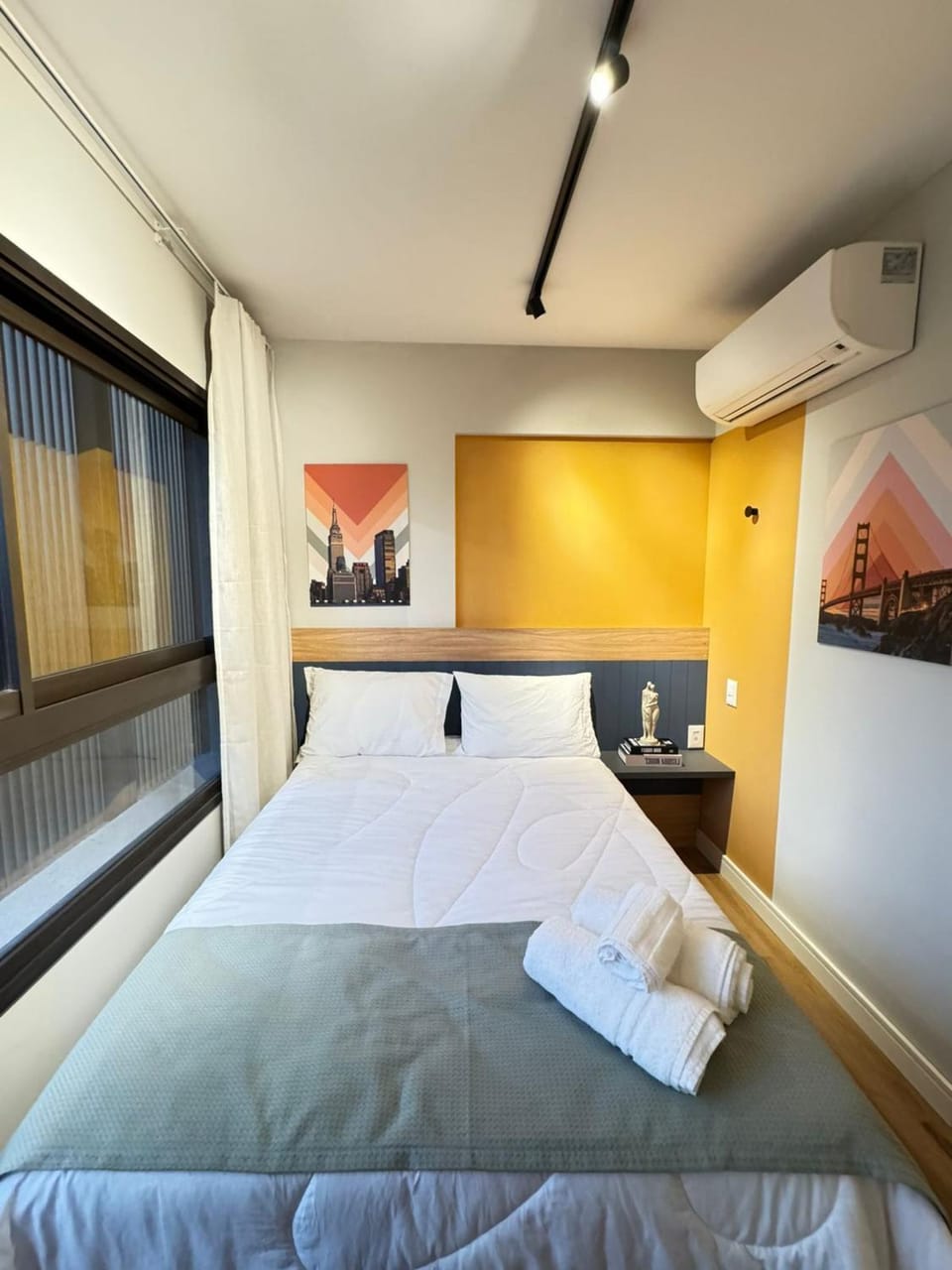 603 Studio em Moema | com A\C e Wi-Fi Apartment in Sao Paulo City
