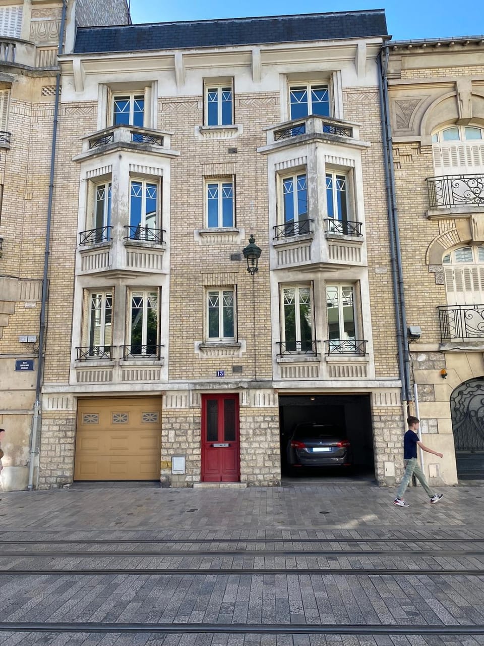 Appartement hyper Centre, garage privé, garage à vélos, jardin, Orléans, France Apartment in Orléans
