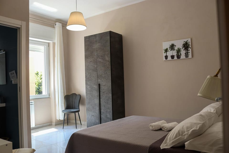 Rooms Hub Zara Bed and Breakfast in Salerno