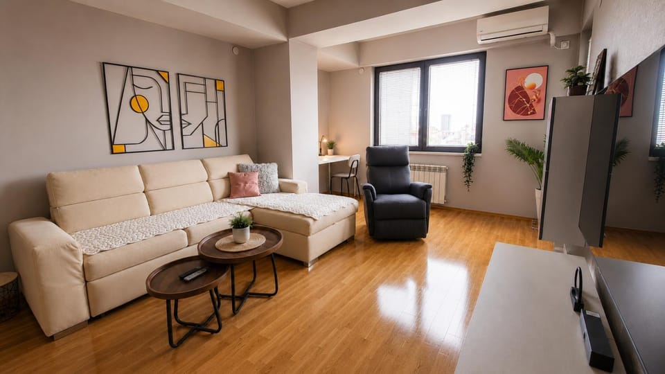 TV and multimedia, Living room, Seating area