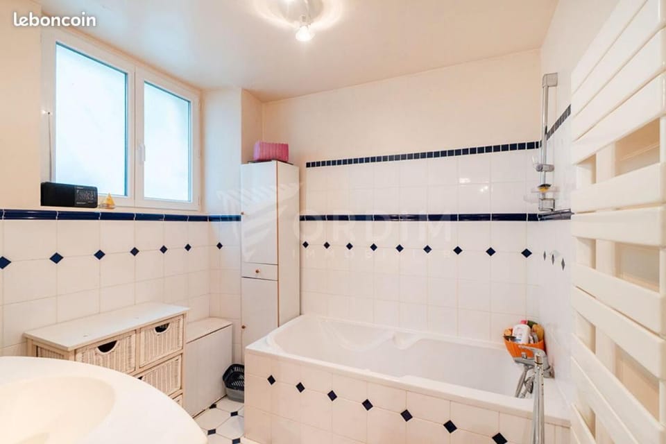 Au temps suspendu - au charme des pierres House in Bourgogne-Franche-Comté