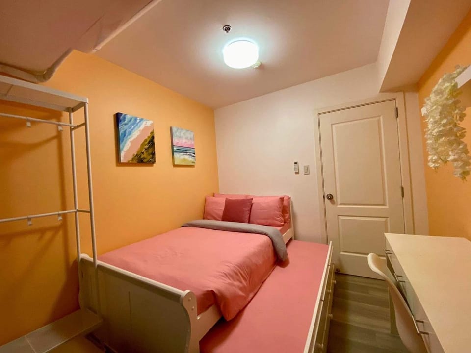 Leisure escape Azure Apartment in Paranaque