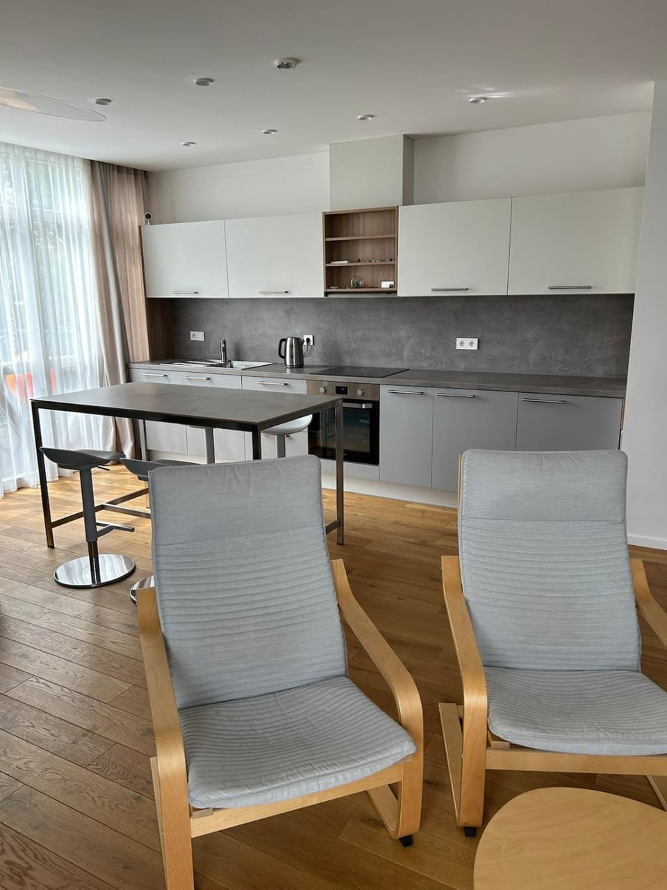 Seating area, Dining area
