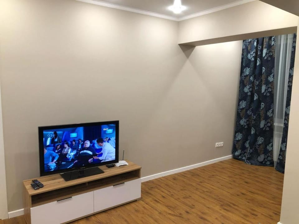 2 room apartment Apartment in Almaty