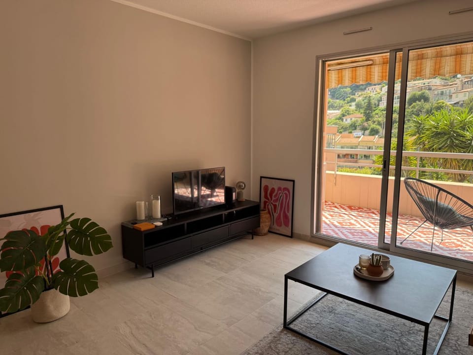 Balcony/Terrace, Living room