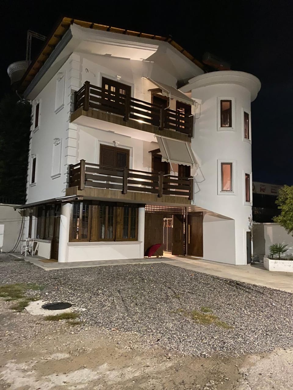 Property building, Night