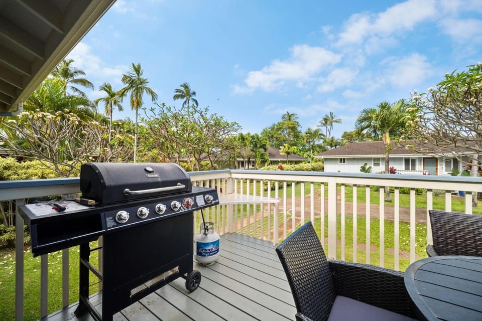 Hale Loke Cottage House in Poipu