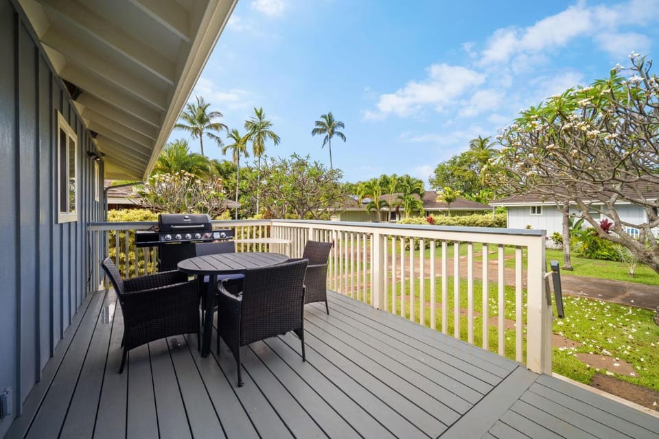 Hale Loke Cottage House in Poipu