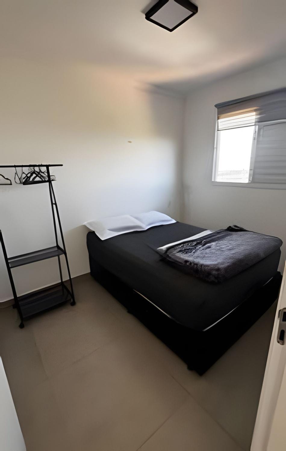 Apartamento completo, com vaga, varanda e piscina Apartment in Cotia