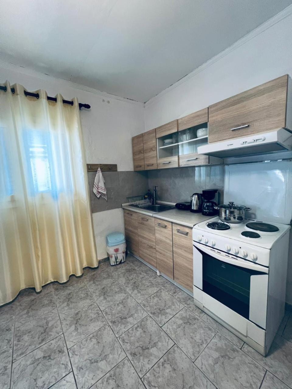 Kitchen or kitchenette, stove