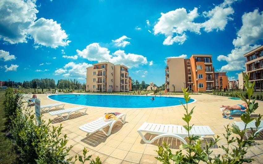 Pool View, 2 Bedroom Apartment Apartment in Sunny Beach