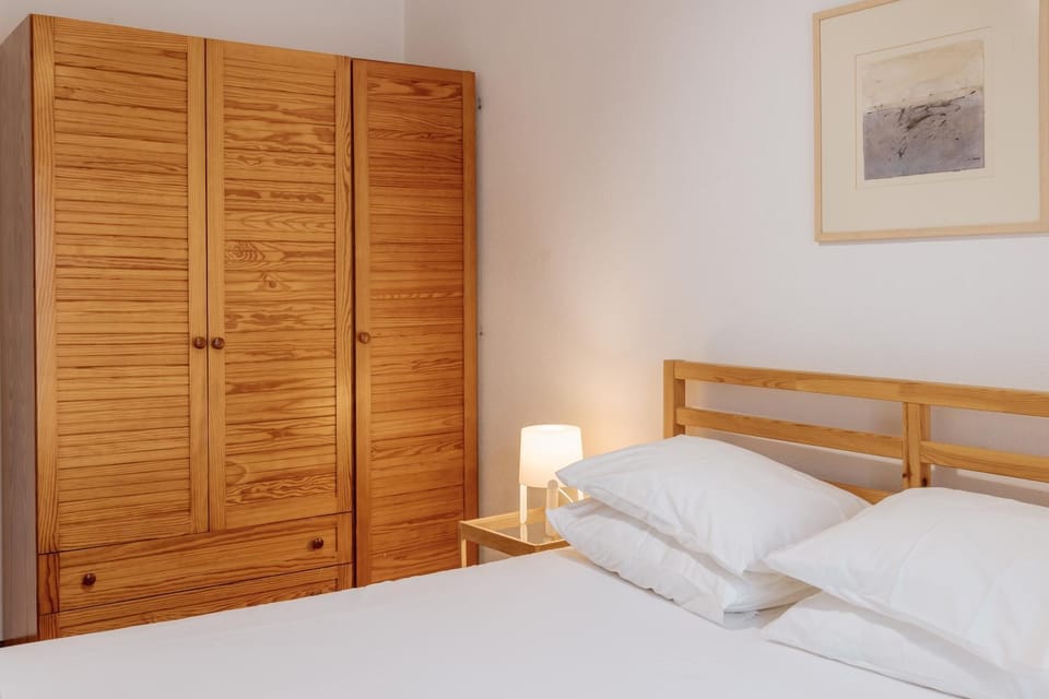 Bed, Bedroom, wardrobe