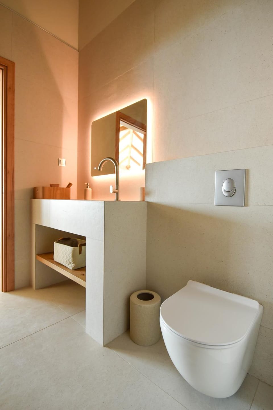Toilet, Bathroom
