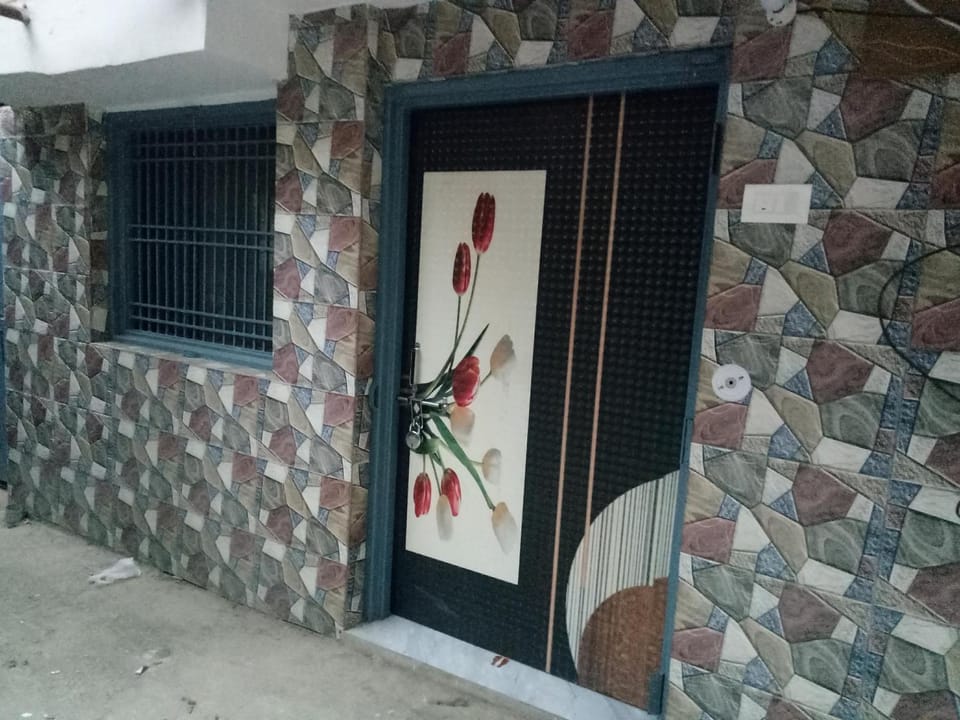 Traveller Homestay Vacation rental in Varanasi