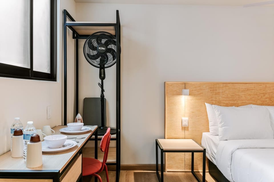 Bed, Photo of the whole room