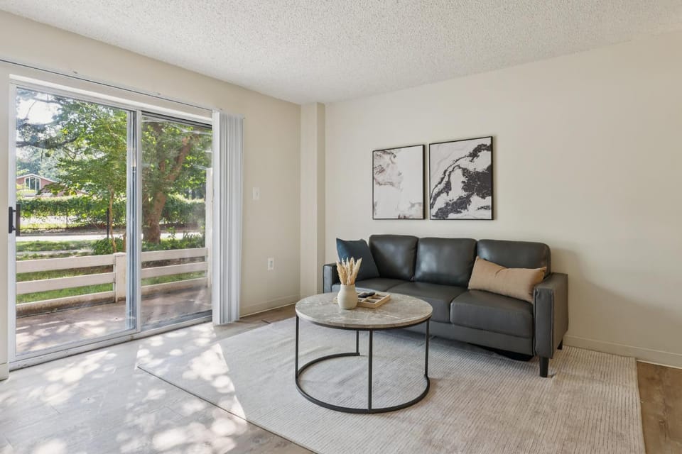 Legacy at Imperial Village 105 I 1 Bed 1 Bath Apartment in Richmond