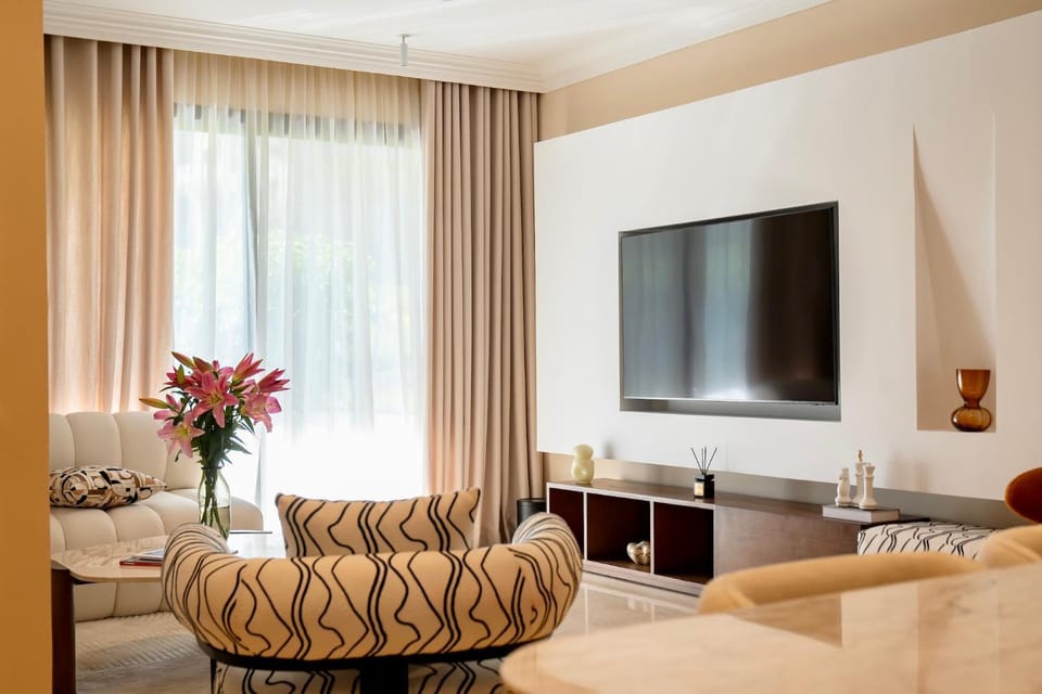 VELORA- Serviced Luxury apartment with garden - pool view Sodic New Cairo Apartment in New Cairo City